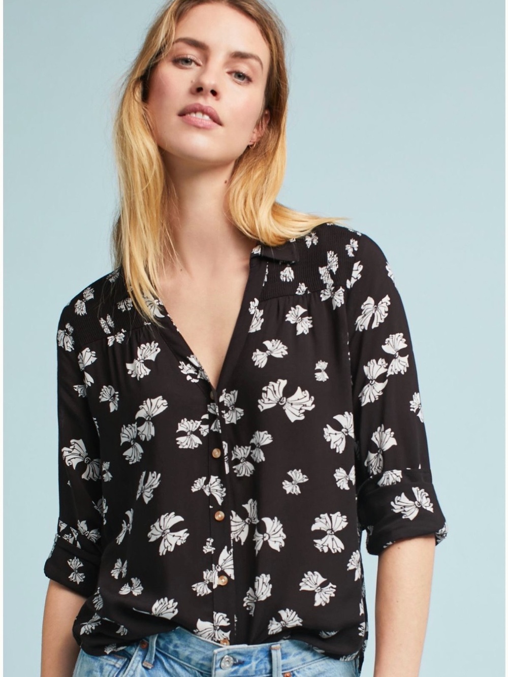Anthropologie Maeve Black with Bow Design Button-Front Women's Shirt Size SP